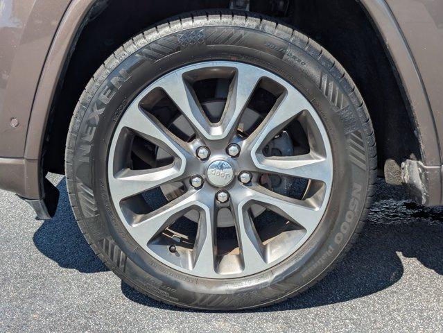 2017 Jeep Grand Cherokee Vehicle Photo in BRUNSWICK, GA 31525-1881