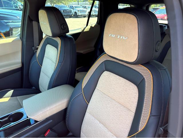 2025 Chevrolet Equinox Vehicle Photo in BEAUFORT, SC 29906-4218