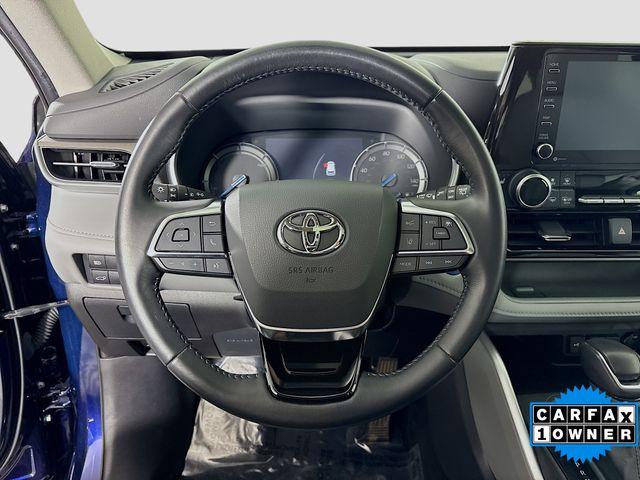 2021 Toyota Highlander Vehicle Photo in Puyallup, WA 98371