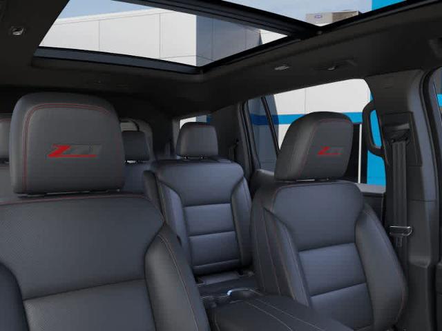 2026 Chevrolet Traverse Vehicle Photo in MOON TOWNSHIP, PA 15108-2571
