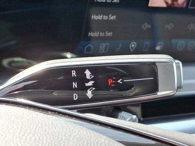 2025 Cadillac LYRIQ Vehicle Photo in DANBURY, CT 06810-5034