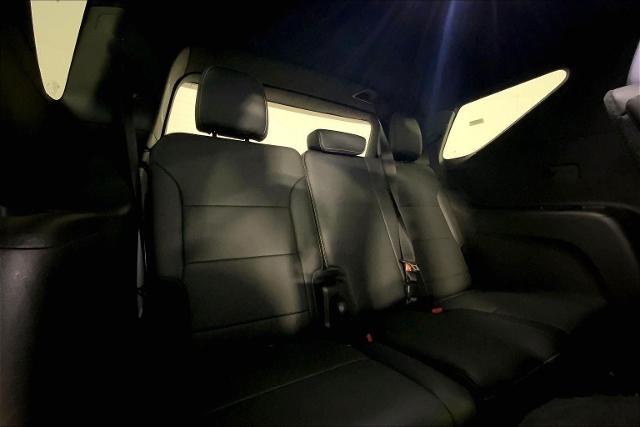 2025 Chevrolet Traverse Vehicle Photo in KANSAS CITY, MO 64114-4502