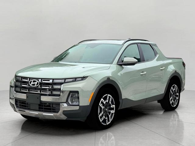 2025 Hyundai SANTA CRUZ Vehicle Photo in Neenah, WI 54956