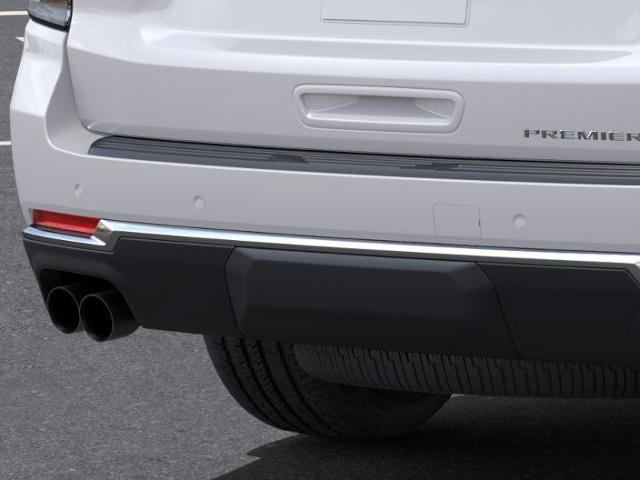 2025 Chevrolet Suburban Vehicle Photo in TOPEKA, KS 66609-0000