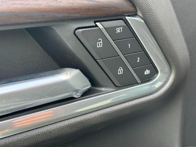 2025 GMC Sierra 2500 HD Vehicle Photo in COLUMBIA, MO 65203-3903
