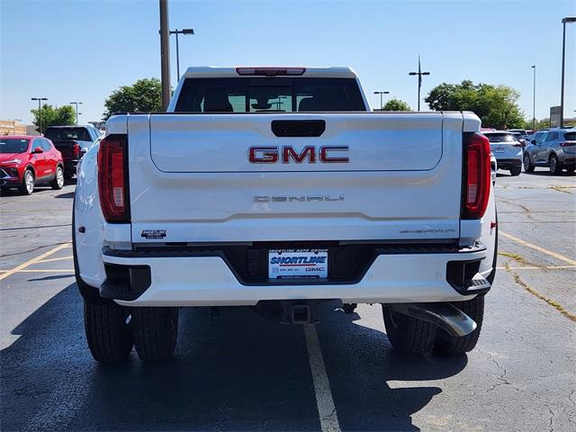 2022 GMC Sierra 3500 HD Vehicle Photo in AURORA, CO 80012-4011