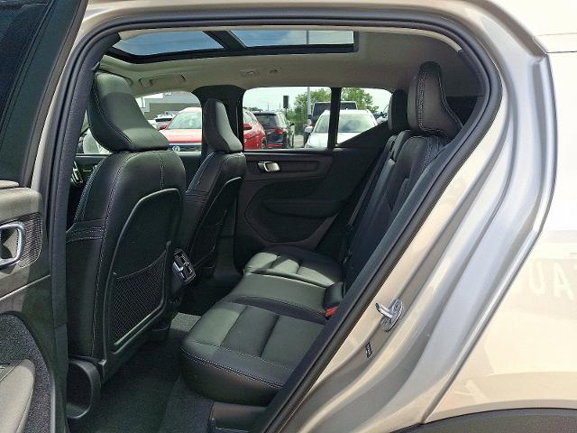 2024 Volvo XC40 Vehicle Photo in HARRISBURG, PA 17111-1033