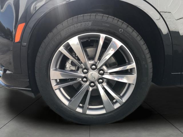 2025 Cadillac XT6 Vehicle Photo in GREEN BAY, WI 54303-3330