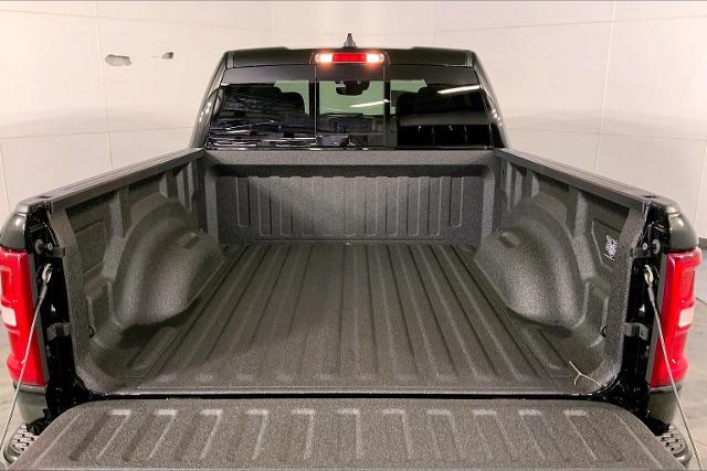 2025 Ram 1500 Vehicle Photo in INDEPENDENCE, MO 64055-1314