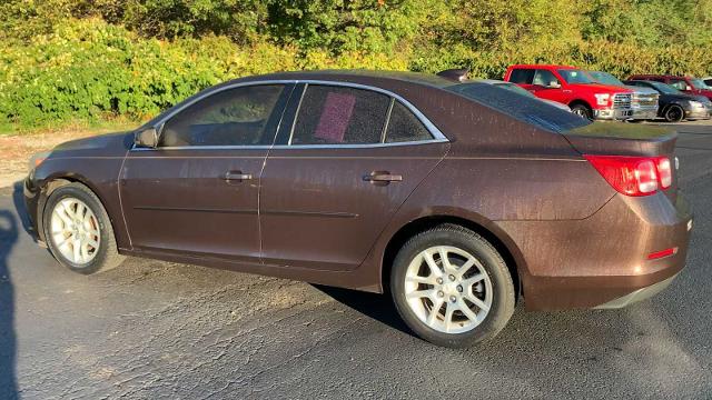 2015 Chevrolet Malibu Vehicle Photo in MOON TOWNSHIP, PA 15108-2571