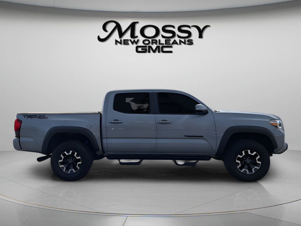 2018 Toyota Tacoma SR5 - 3