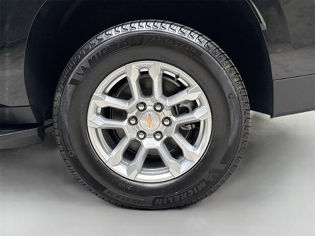 2026 Chevrolet Suburban Vehicle Photo in EVERETT, WA 98203-5662