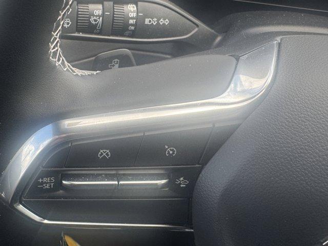 2024 Chevrolet Equinox EV Vehicle Photo in LEOMINSTER, MA 01453-2952