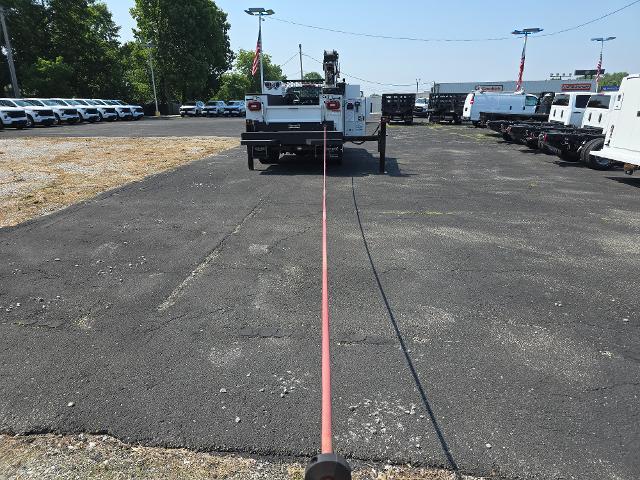 2024 Chevrolet Silverado Chassis Cab Vehicle Photo in INDEPENDENCE, MO 64055-1314