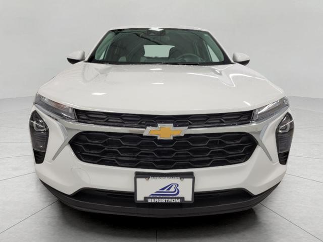 2024 Chevrolet Trax Vehicle Photo in NEENAH, WI 54956-2243