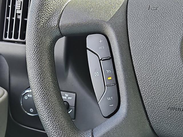 2023 GMC Savana Cargo 2500 Vehicle Photo in TREVOSE, PA 19053-4984