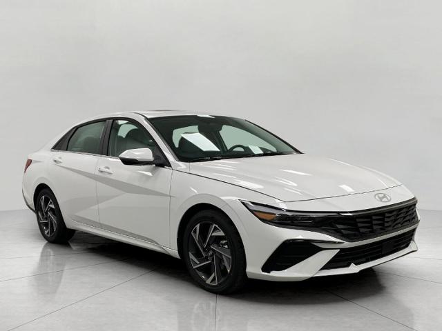 2026 Hyundai ELANTRA Vehicle Photo in Neenah, WI 54956