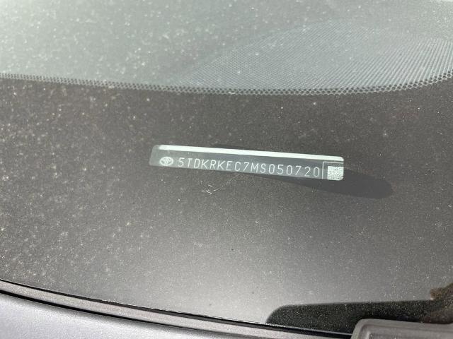 2021 Toyota Sienna Vehicle Photo in GILBERT, AZ 85297-0402