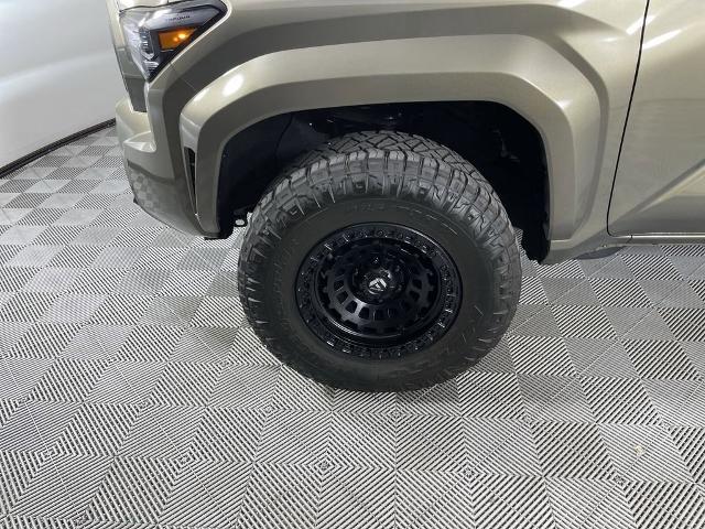 2025 Toyota Tacoma 4WD Vehicle Photo in GILBERT, AZ 85297-0402