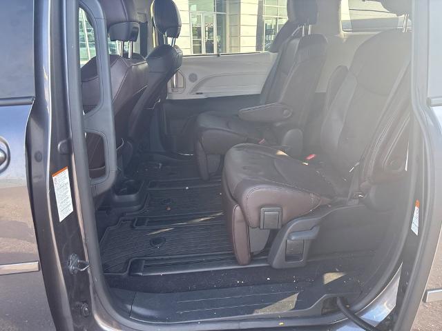 2024 Toyota Sienna Vehicle Photo in HARRISBURG, PA 17111-1033