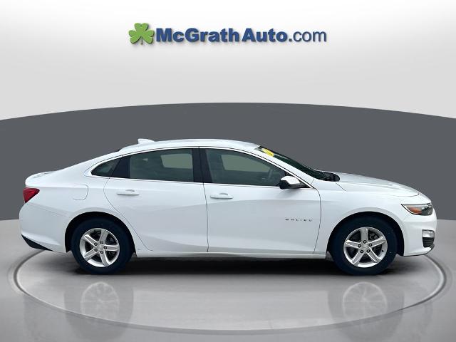 2023 Chevrolet Malibu Vehicle Photo in Cedar Rapids, IA 52402
