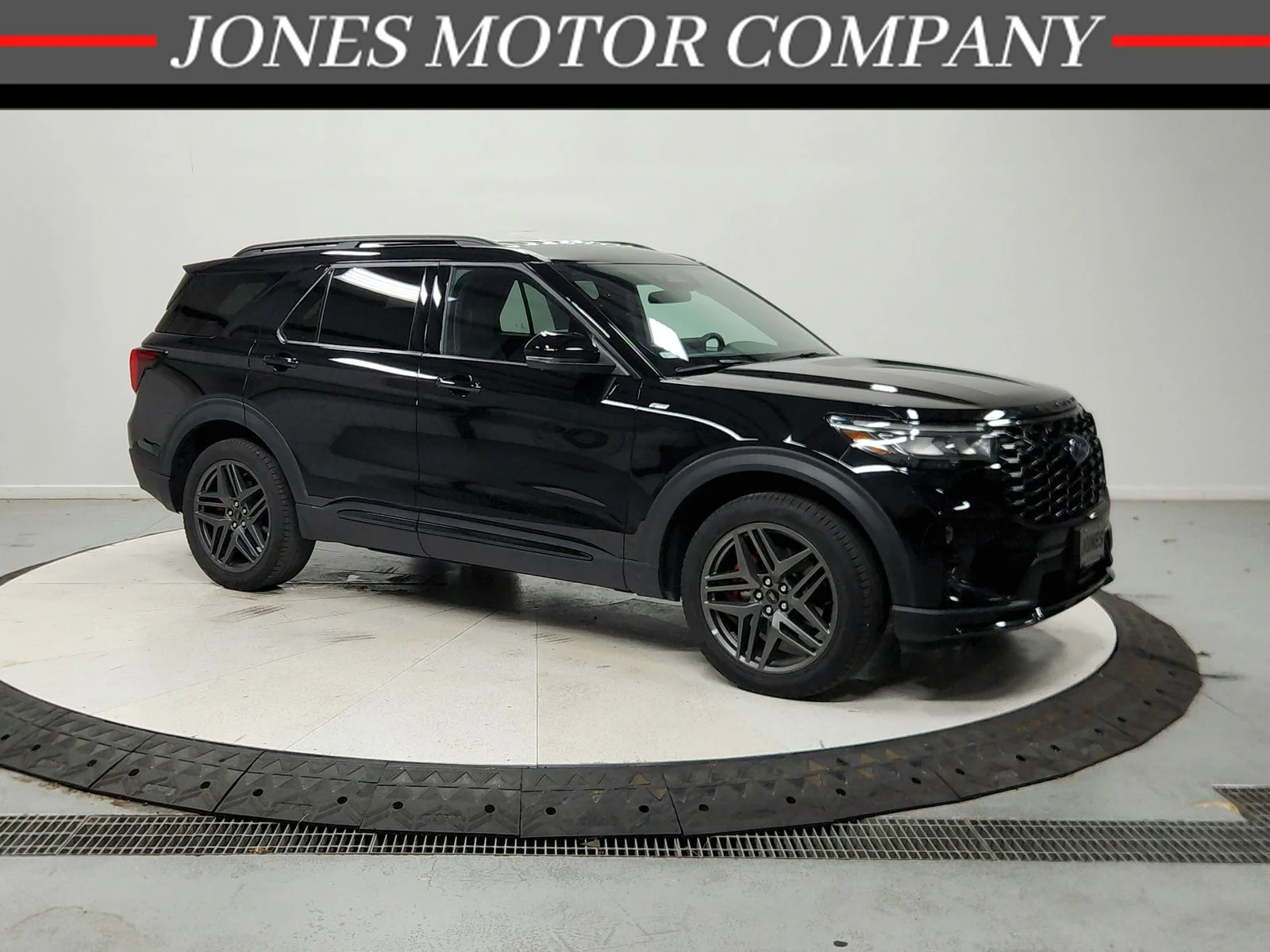 2025 Ford Explorer Vehicle Photo in Savannah, TN 38372
