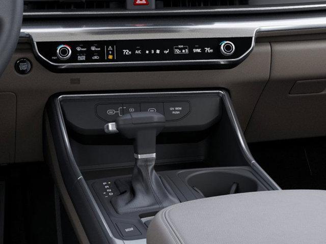 2025 Kia Carnival Vehicle Photo in Westbrook, ME 04092