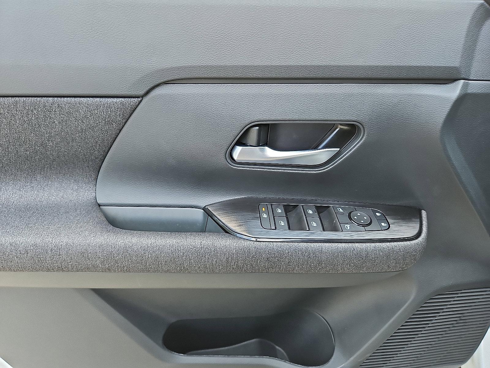 2025 Nissan Kicks Vehicle Photo in Jenkintown, PA 19046