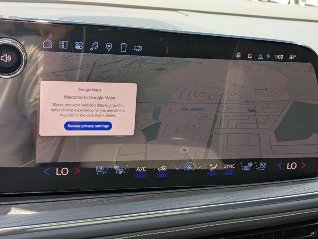 2025 Chevrolet Suburban Vehicle Photo in BRUNSWICK, GA 31525-1881