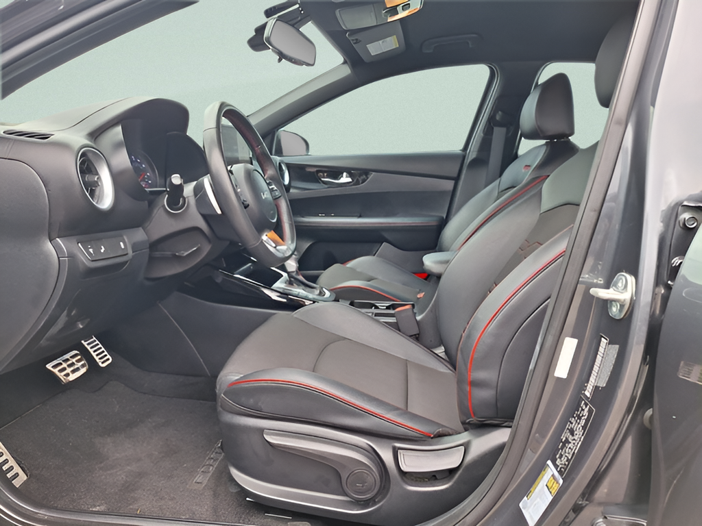 2023 Kia Forte GT - 9