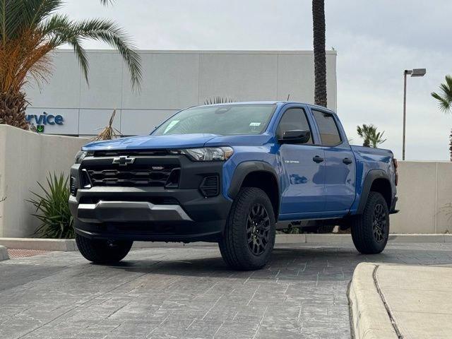 Reef Blue Metallic 2026 Chevrolet Colorado Pickup Truck Four-Wheel Drive 8-Speed Automatic