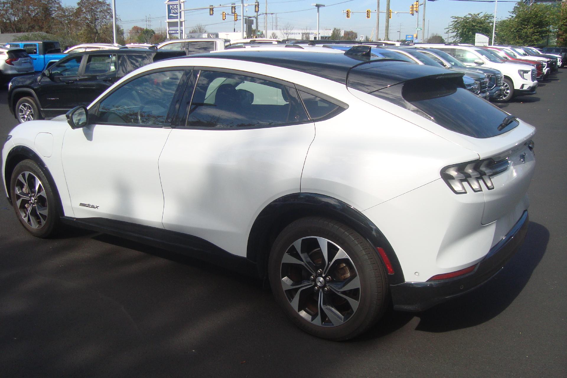 2021 Ford Mustang Mach-E Vehicle Photo in PORTSMOUTH, NH 03801-4196