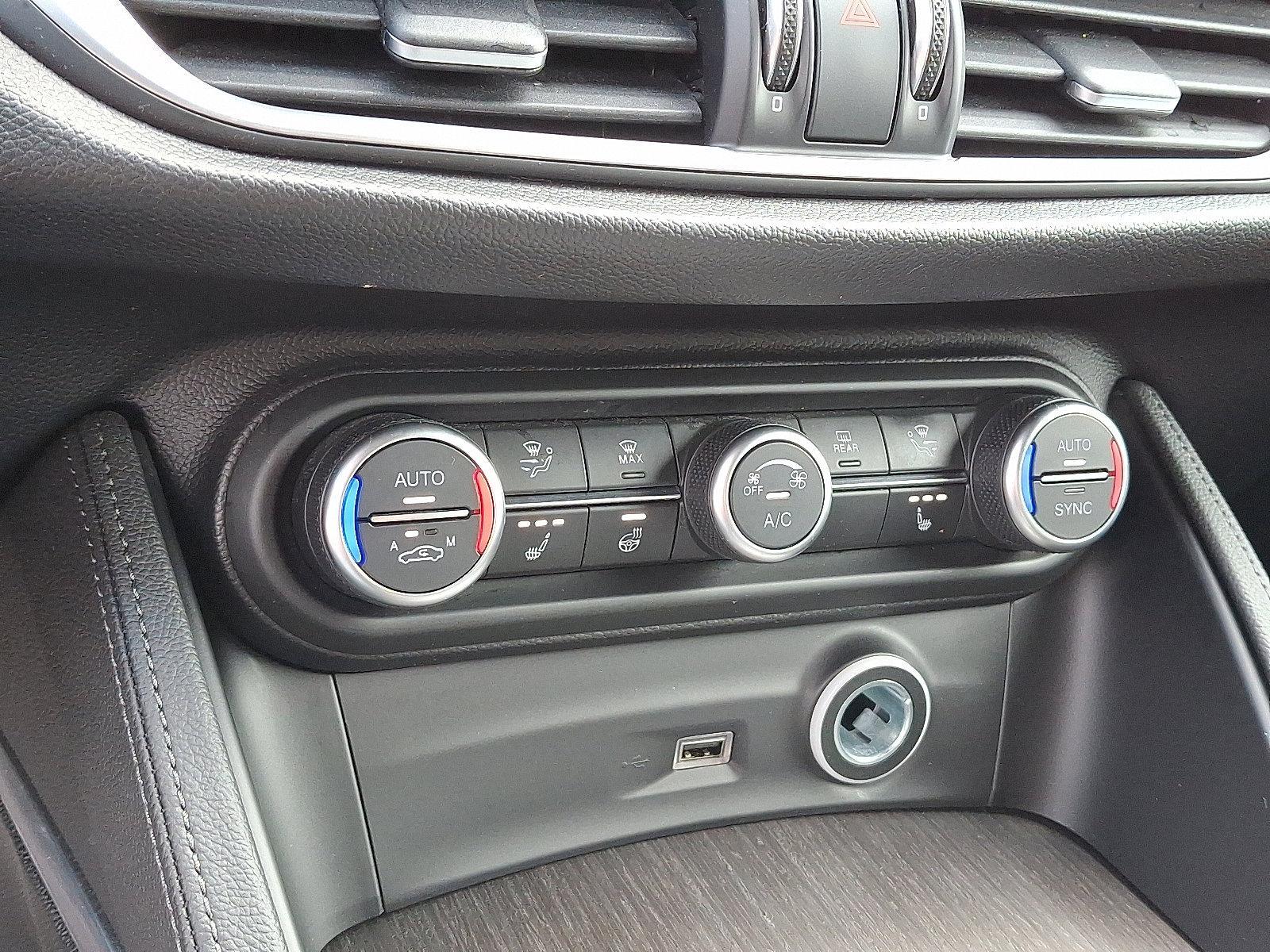 2022 Alfa Romeo Stelvio Vehicle Photo in Willow Grove, PA 19090