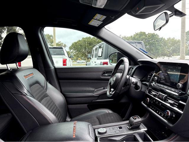 2024 Nissan Pathfinder Vehicle Photo in Savannah, GA 31419