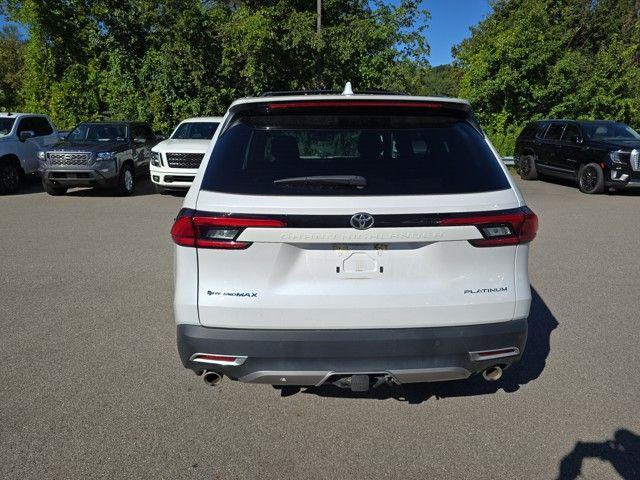 2024 Toyota Grand Highlander Vehicle Photo in Pleasant Hills, PA 15236