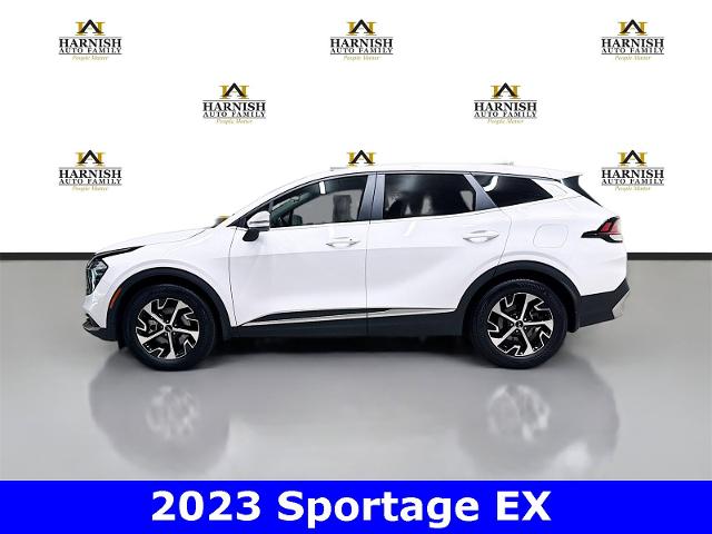 2023 Kia Sportage Vehicle Photo in EVERETT, WA 98203-5662
