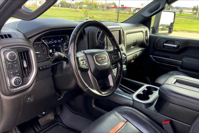 2021 GMC Sierra 2500 HD Vehicle Photo in TOPEKA, KS 66609-0000