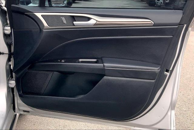 2017 Ford Fusion Vehicle Photo in KANSAS CITY, MO 64114-4502