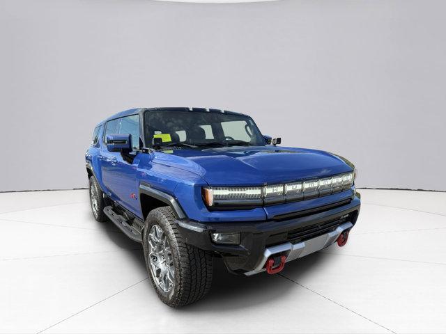 2024 GMC HUMMER EV SUV Vehicle Photo in LEOMINSTER, MA 01453-2952