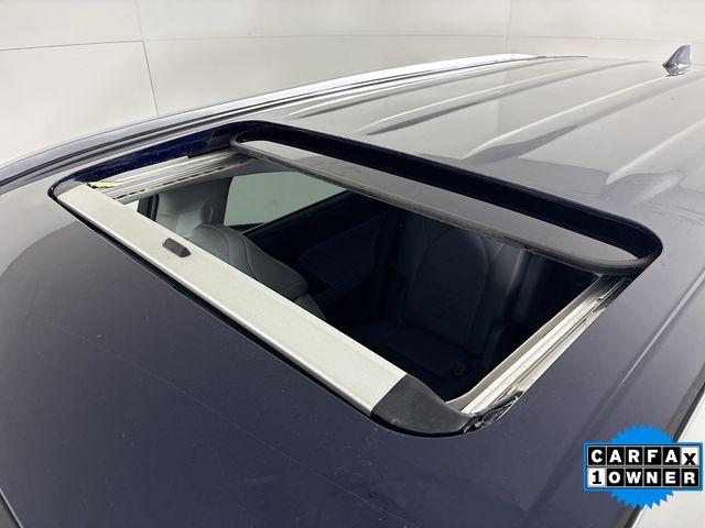 2021 Toyota Highlander Vehicle Photo in Puyallup, WA 98371