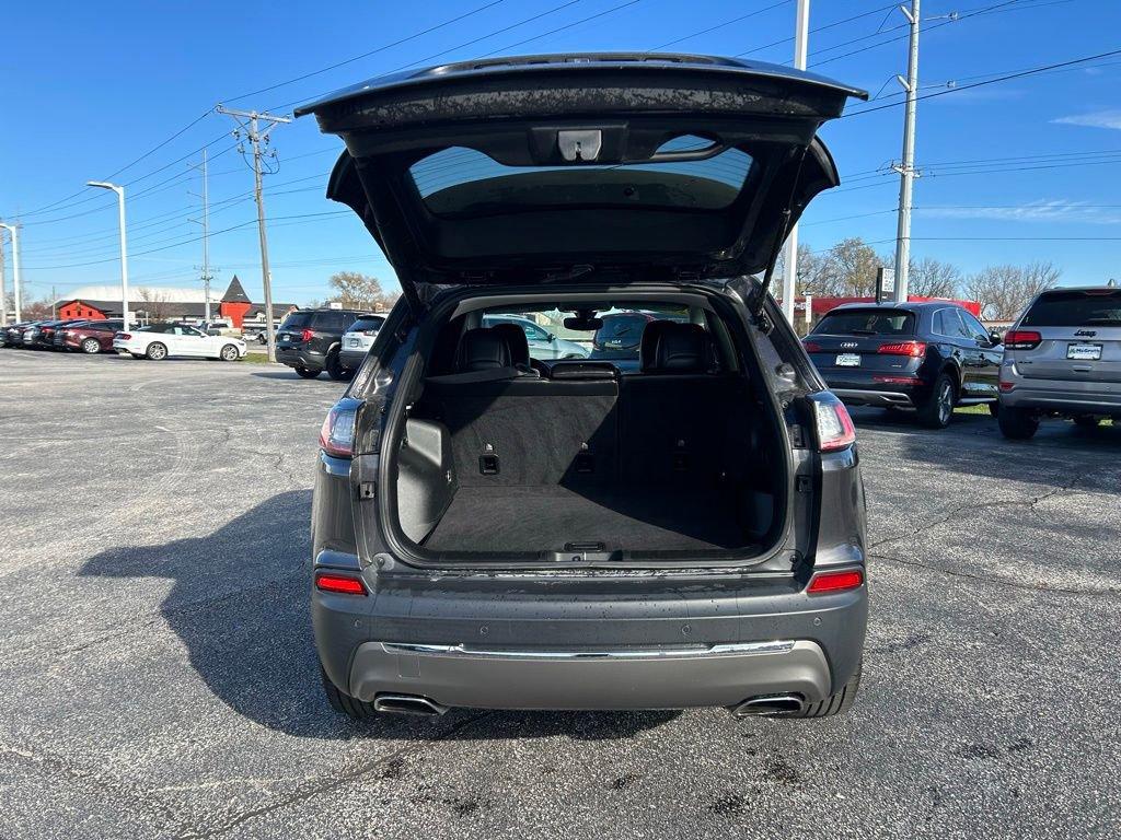 2019 Jeep Cherokee Vehicle Photo in Cedar Rapids, IA 52402
