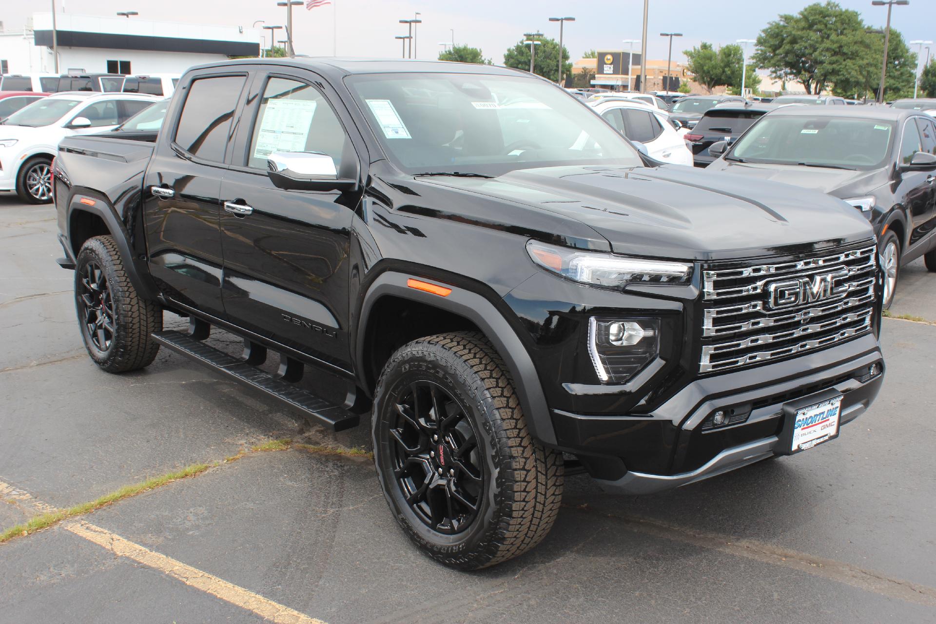 2026 GMC Canyon Vehicle Photo in AURORA, CO 80012-4011