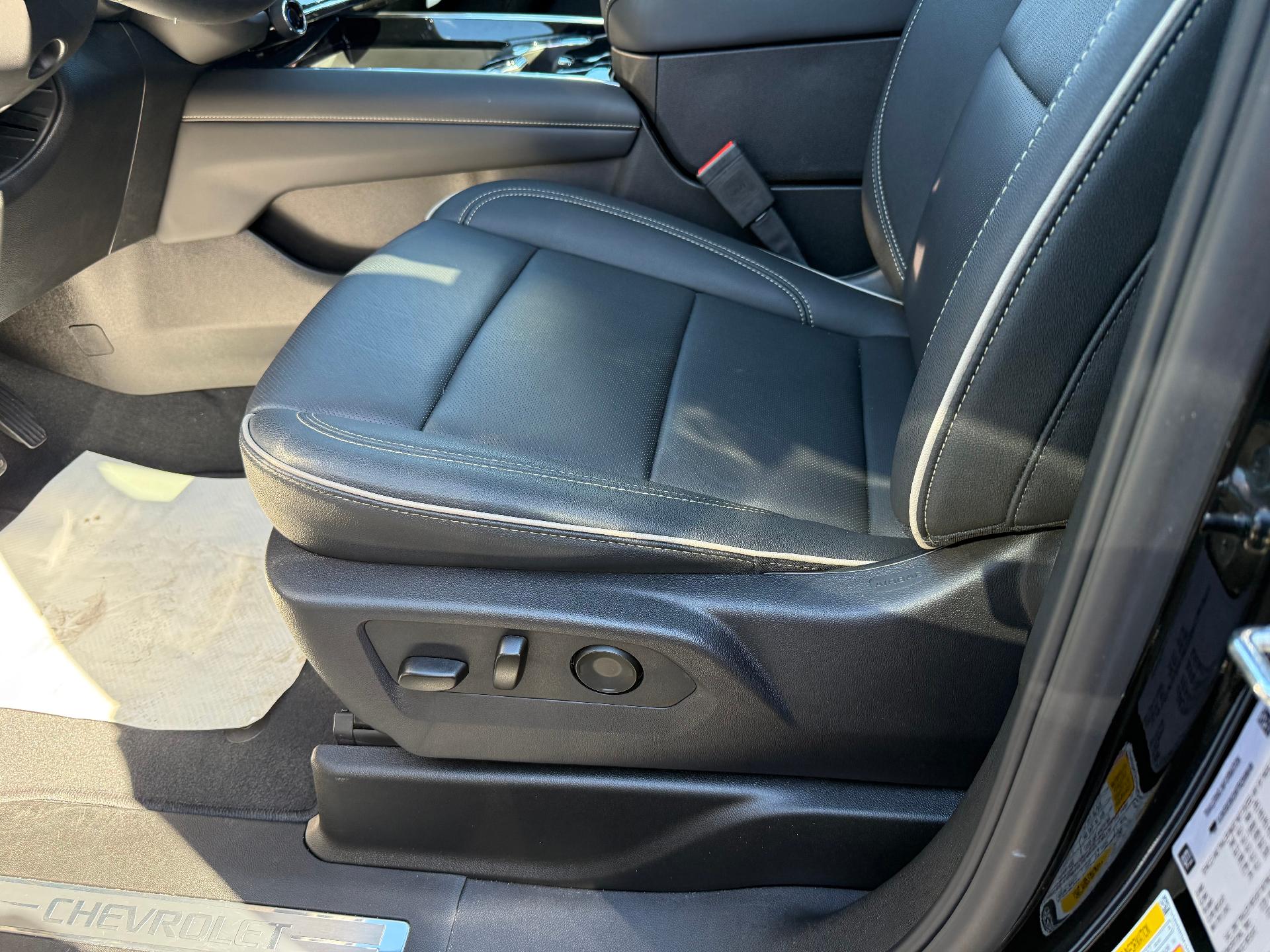 2026 Chevrolet Tahoe photo 17 of 25