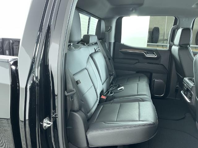 2025 GMC Sierra 1500 Vehicle Photo in GILBERT, AZ 85297-0402