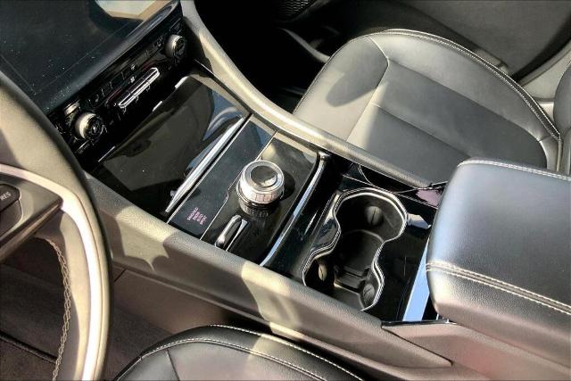 2023 Jeep Grand Cherokee Vehicle Photo in Kansas City, MO 64114
