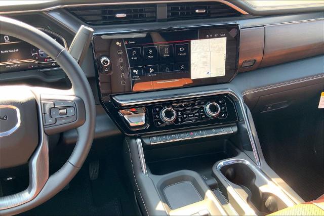 2025 GMC Sierra 2500 HD Vehicle Photo in INDEPENDENCE, MO 64055-1377