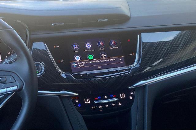 2025 Cadillac XT6 Vehicle Photo in KANSAS CITY, MO 64114-4545