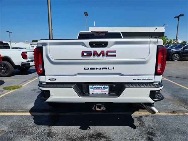 2022 GMC Sierra 3500 HD Vehicle Photo in AURORA, CO 80012-4011