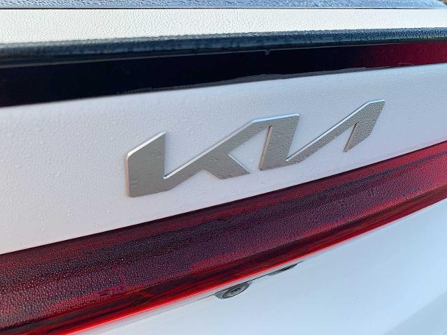 2024 Kia K5 Vehicle Photo in MOON TOWNSHIP, PA 15108-2571