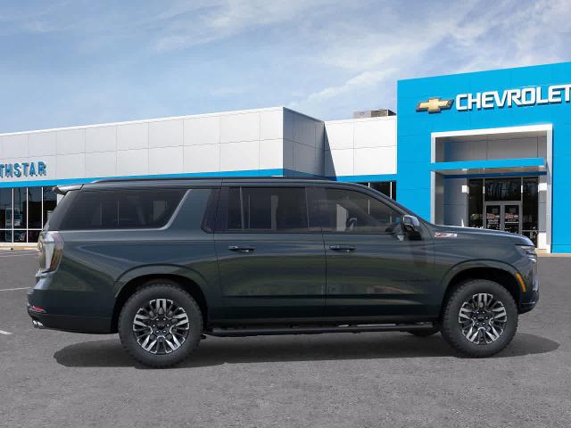2026 Chevrolet Suburban Vehicle Photo in MOON TOWNSHIP, PA 15108-2571